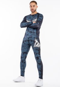 Tapout Spodnji deli trenirk - camo blue