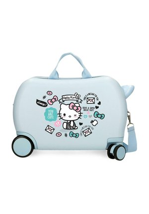 Maleta con ruedas color azul claro para niños, decorada con Hello Kitty y gráficos coloridos que incluyen lazos, corazones y mensajes positivos.