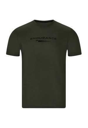 Camiseta verde oscuro de manga corta con cuello redondo con la palabra "ENDURANCE" y un gráfico a rayas debajo en el pecho.
