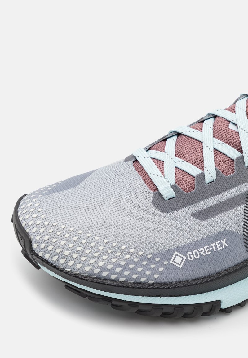 Nike Performance REACT PEGASUS TRAIL 4 GTX - Laufschuh Trail 