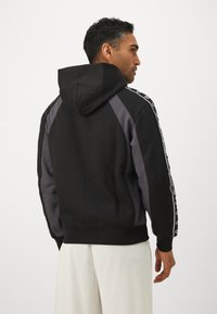 Champion SPORT HERITAGE FULL ZIP HOODIE - Sweatjacke - black