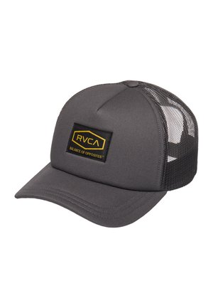 Cappellino trucker grigio con retro in rete nera, patch del marchio RVCA giallo e nero con la scritta "Balance of Opposites" sul pannello anteriore.
