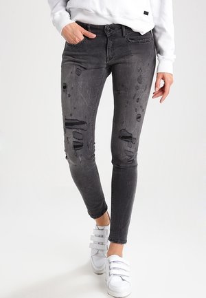 Jeansy Skinny Fit