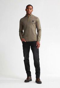 Petrol Industries HALF-ZIP SWEATER HELENA - Strickpullover - mossy stone