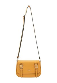 Bolso bandolera de cuero sintético amarillo con forma rectangular, dos adornos de hebilla y una correa ajustable con detalles en negro.