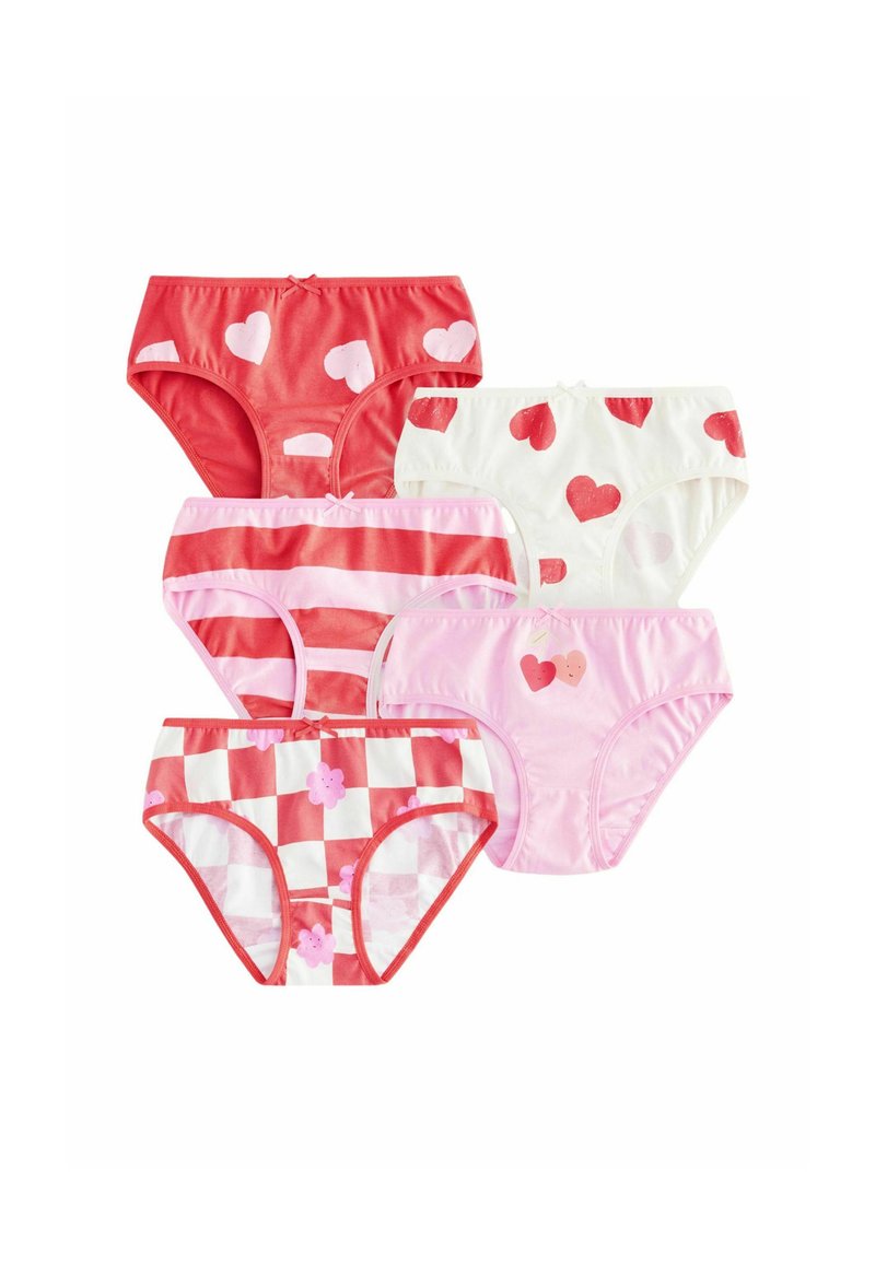 Fünf Paar Mädchenslips in Rot, Pink und Weiß, mit Herzmotiven, Streifen und einem karierten Muster, verziert mit dekorativen Schleifen.