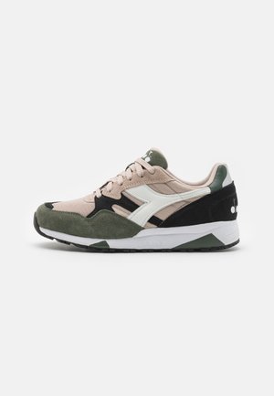 N902 UNISEX - Trainers - beige oxford