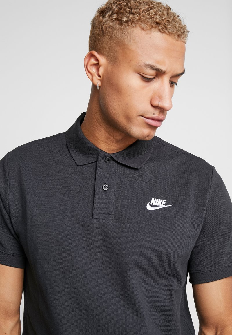 meel Oefening openbaring Nike Sportswear CLUB MATCHUP - Poloshirt - black/zwart - Zalando.nl