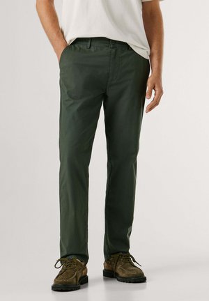 Chino - olive green