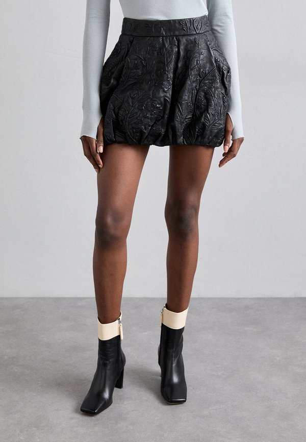 FRAUKE - Puffball skirt