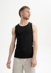 TANK OSHIN - Top - schwarz