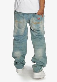 ecko unltd. HANG - Laisvo kirpimo džinsai - light blue denim