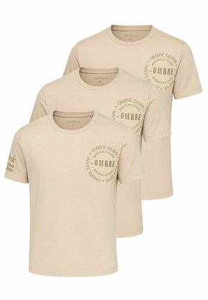 - T-shirt z nadrukiem