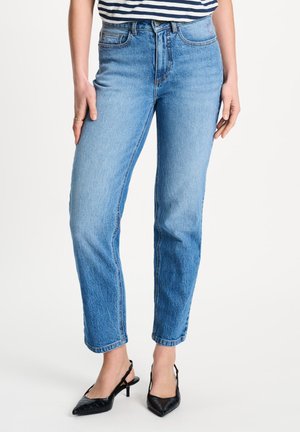 POM Amsterdam, JEANS - JILL TAPERED MID BLUE - Slim fit jeans - blue