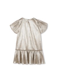 Robe argentée métallique à manches courtes, avec des rayures verticales et un ourlet ruffles. Se ferme avec une fermeture éclair au dos. Texture lisse.