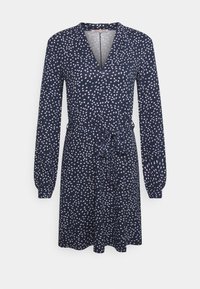 Vestido envolvente azul-marinho com mangas longas, apresentando um cinto na cintura e um padrão de bolinhas em rosa claro. Feito de um tecido suave e texturizado.