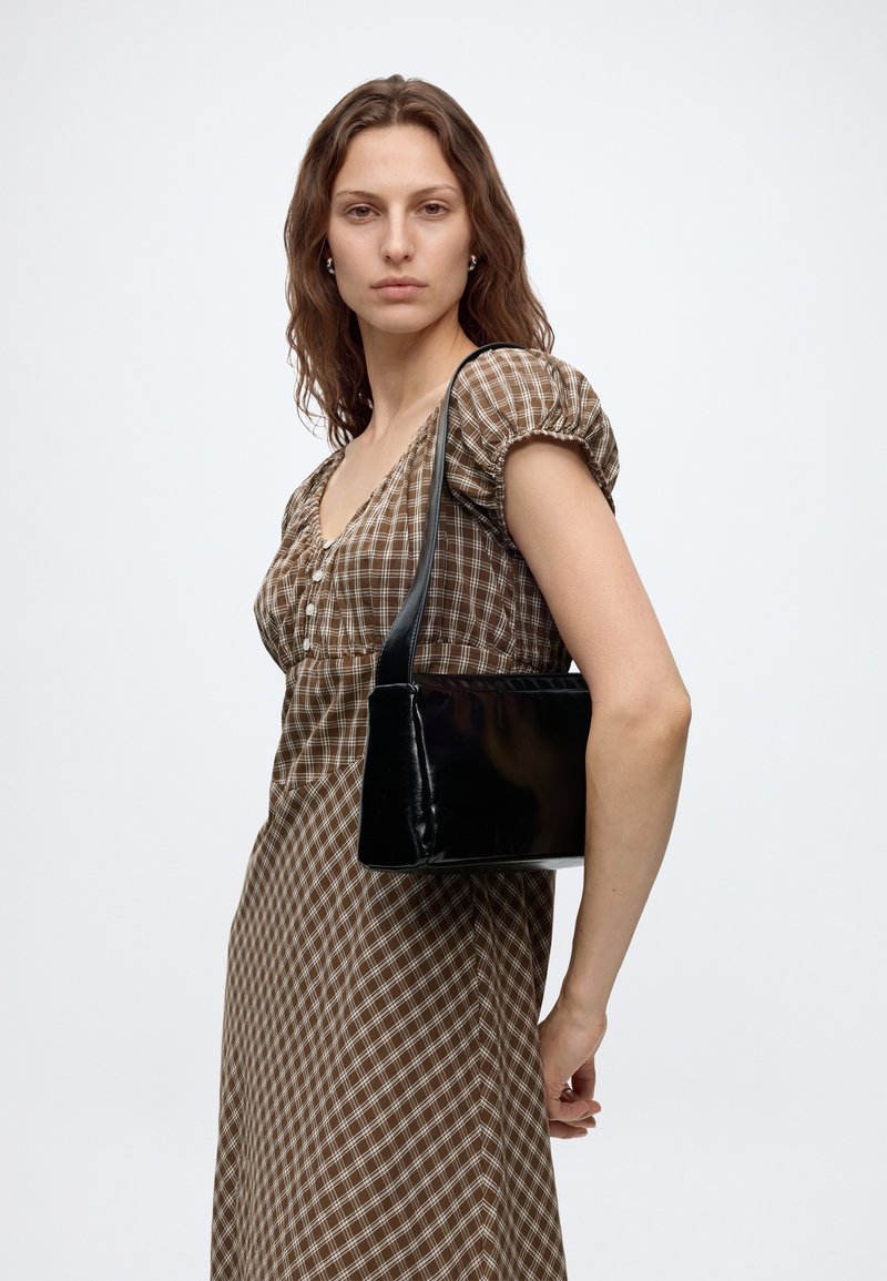 GAP VNECK MAXI - Maxi dress - brown plaid/brown