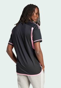 adidas Performance INTER MIAMI CF 23/24 AWAY AUTHENTIC - Squadra - black   bliss pink