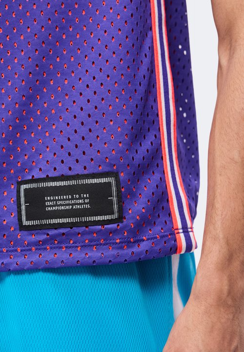 Nike M NKCT DF SLAM U1 TANK NY - Top - dark concord/bright crimson — photo 4