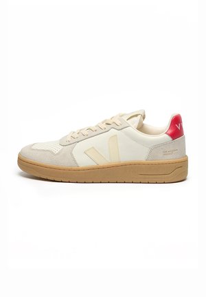 Trainers - pure calcaire pekin