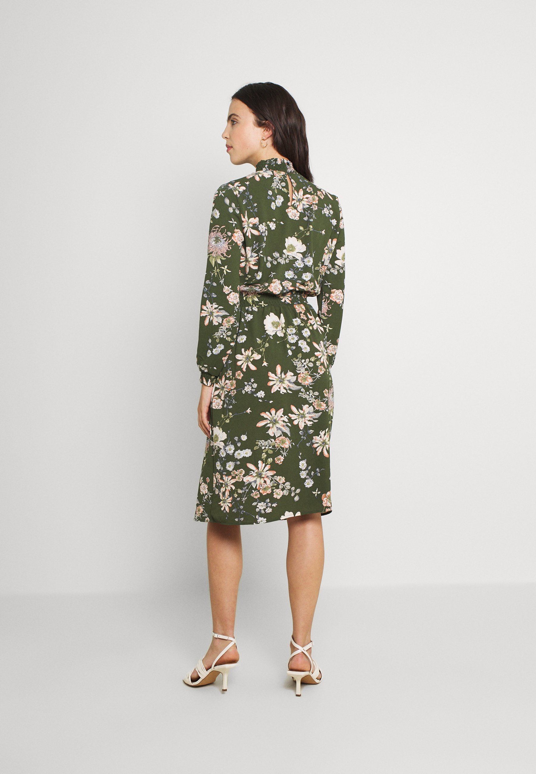 Women ONLNOVA LUX SMOCK DRESS - Day dress Women ONLNOVA LUX SMOCK DRESS - Day dress