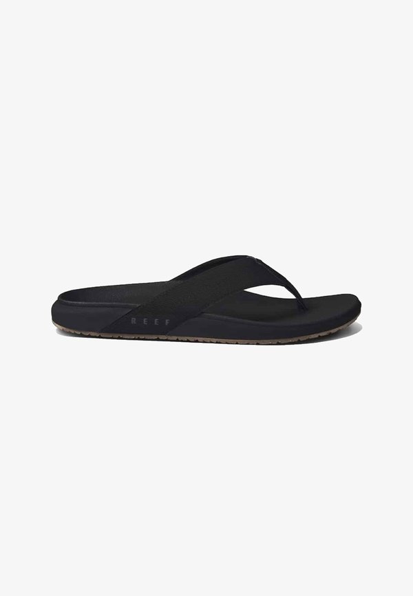 THE RAGLAN - T-bar sandals