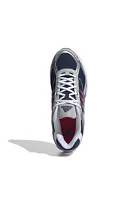 adidas Originals RESPONSE CL UNISEX - Športni copati - night indigobetter scarlet ftwr white