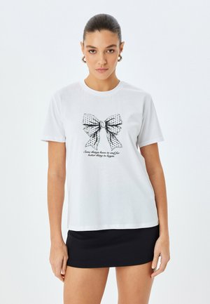 PRINTED - Printtipaita - white