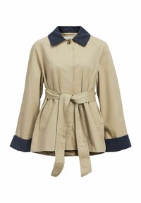 Beige trenchcoat met een marineblauwe kraag en manchetten, taille cinched met een riem, met lange mouwen en een rechte silhouette.