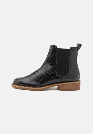 COLOGNE ARLO2 - Botines bajos - black