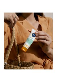 NIVEA SUN KIDS MINERAL PROTECTION LOTION SPF50 + - Zonnebrandcrème