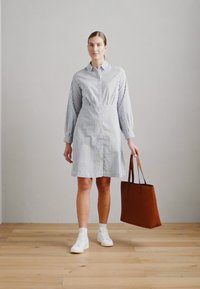 b.young DRESS - Abito a camicia - true navy mix