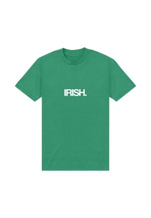 Camiseta de algodón verde con la palabra "IRISH." en letras blancas y negrita en el frente. Manga corta y diseño de cuello redondo.