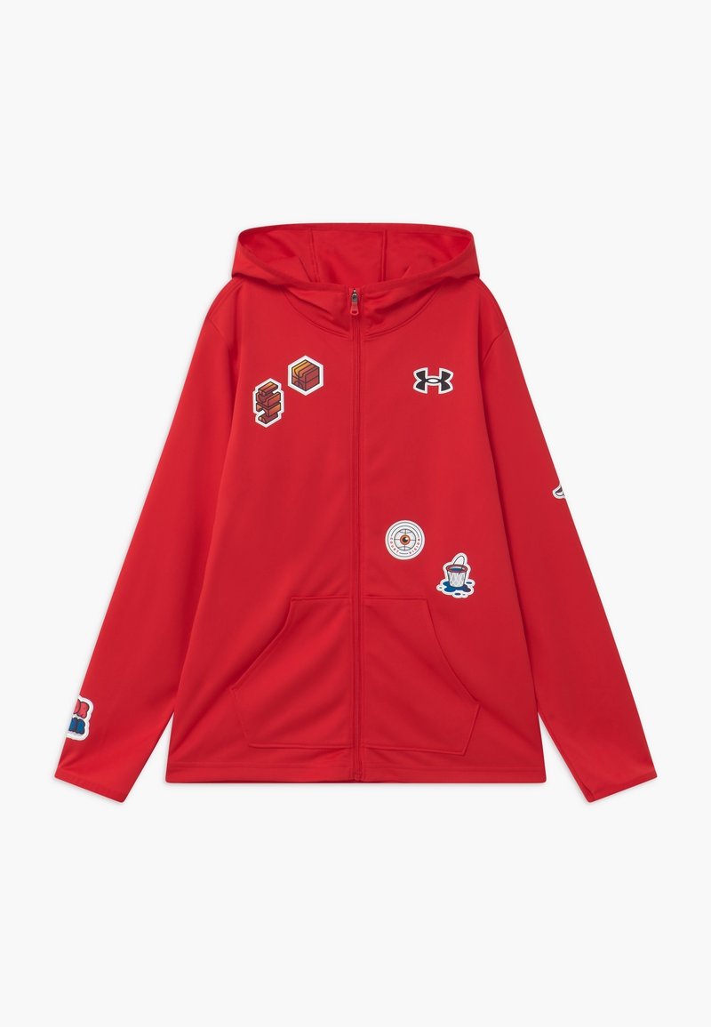 Punainen vetoketjullinen huppari, jossa on etupocketsit, huppu, Under Armour -logo ja erilaiset urheiluteemaiset tarrat rinnassa ja hihoissa.