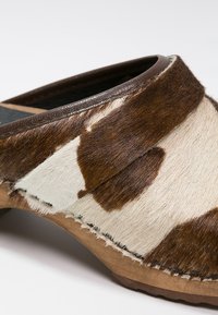 Sanita CAROLINE OPEN - Clogs - brown