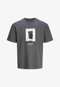 Nevybrané, iron gate