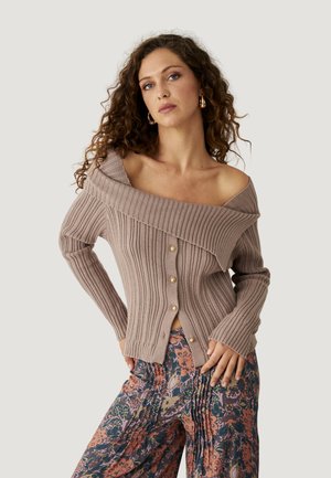 Chaqueta de punto - camel