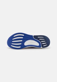 adidas Performance SUPERNOVA STRIDE - Road running shoes - blue/footwear white/team royal blue