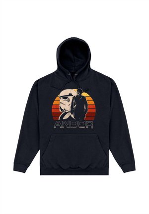 Černá mikina s kapucí s grafikou stylizovaného stormtroopera a postavy na pozadí retro západu slunce v oranžové a žluté barvě, označená "ANDOR".