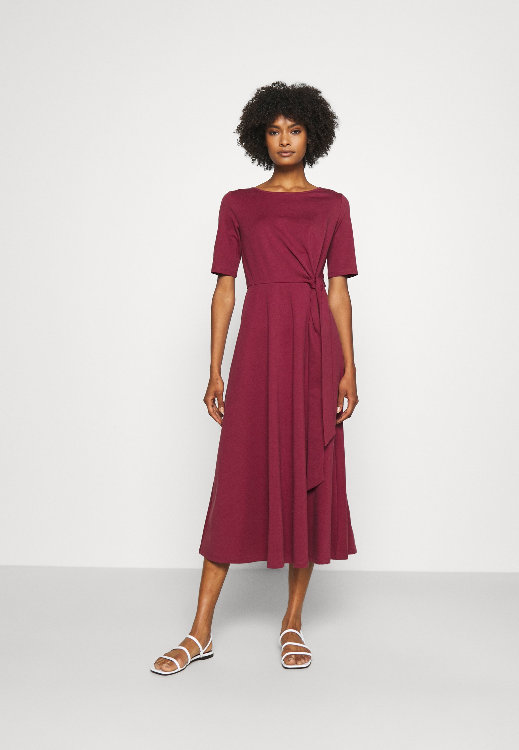 Monster KollisionsKurs Beute weekend max mara kleid Verkäufer Gedeihen