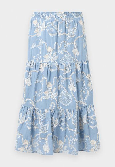 Jupe bleu clair à volants avec broderie blanche sur le thème de la mer, comprenant des coquillages, des poissons et des cordages, taille élastique et couches de tissu froncées.