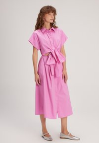 adL Košilové šaty - pink