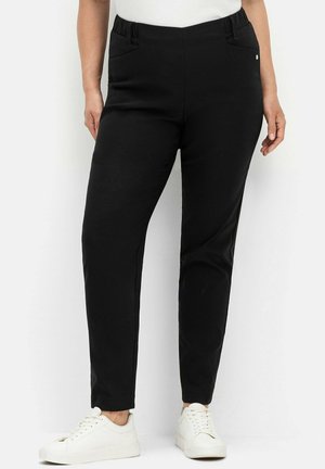 Sheego, SCHMALE BENGALIN-SCHLUPF - Stoffhose - schwarz