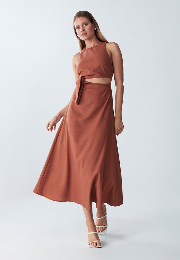 EVANDRA - Cocktailkleid/festliches Kleid - rust