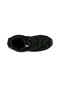 Schwarze Wildlederstiefel mit hohem Schaft, ausgestattet mit weißen Kontrastnähten und einer Gummisohle. Enthält einen Riemen und einen gepolsterten Kragen für zusätzlichen Halt.