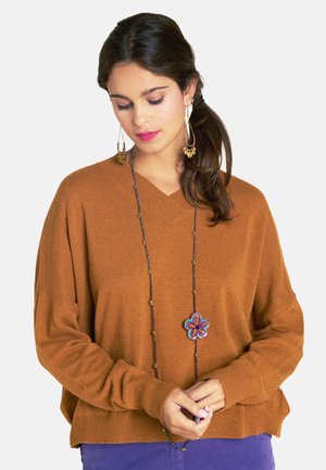 AMPLE  - Strickpullover - caramel