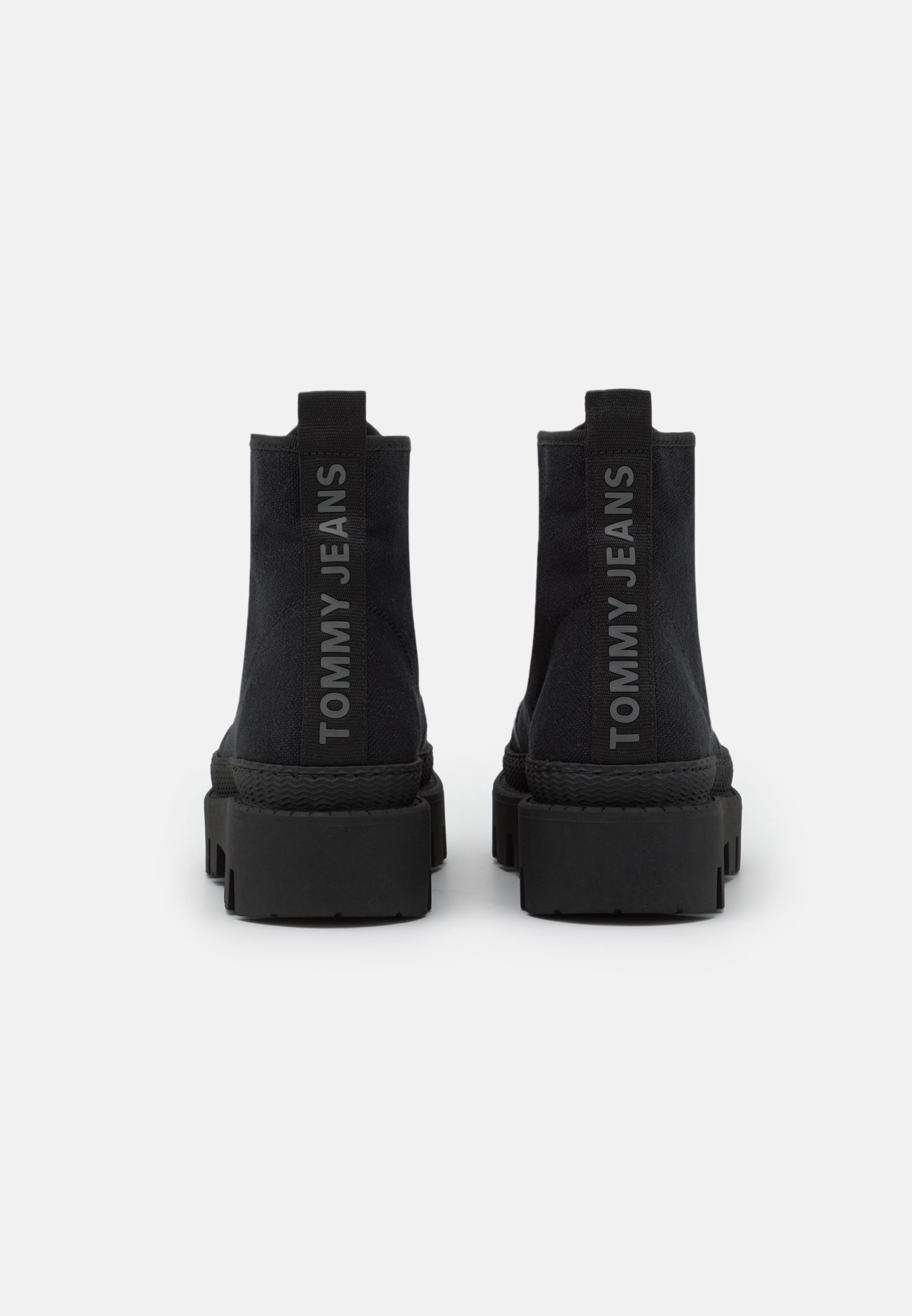 Tommy Jeans FLAT BOOT - Suvarstomi 