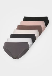 Katoenen onderbroeken in een zeven-pack met verschillende kleuren: zwart, donkergrijs, lichtgrijs, wit, roze en bruin. Klassiek slipontwerp.