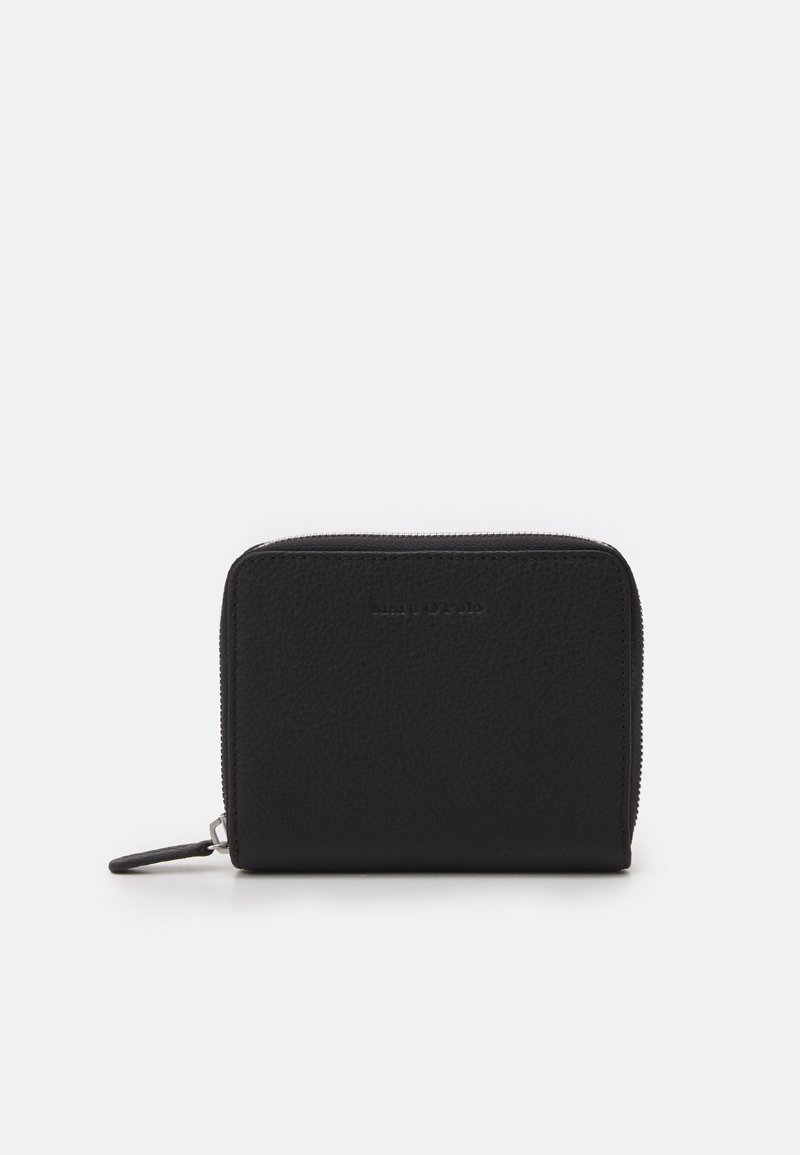 Portefeuille en cuir noir avec une surface texturée, fermeture zippée tout autour et accent de marque. Forme rectangulaire compacte.