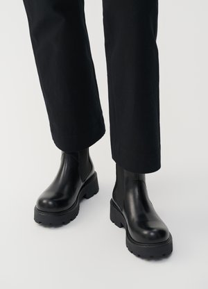Vagabond COSMO  - Platform ankle boots - black